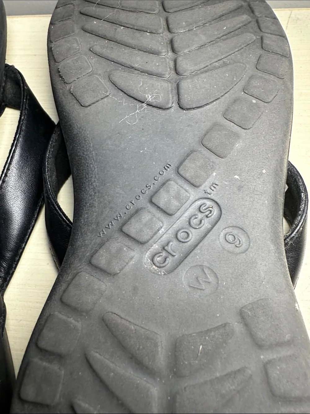 CROCS casual flip
